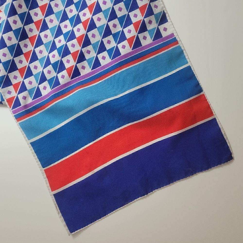 Retro Rectangular Oblong Neck Scarf - Picture 4 of 9